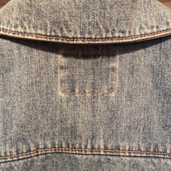 Vintage style denim jacket - Picture 8 of 9